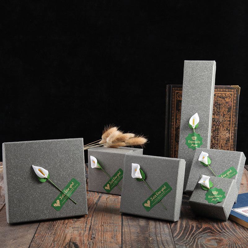 Luxury Jewelry Gift Box with Handbag for Rings and Bracelets
