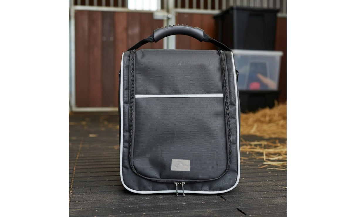 Portable Farrier Tool Tote Multi-Pocket Equestrian Tool Bag Hanging Hook Horseshoe Game Storage Bag Heavy Duty for Farriers, Horse Owners, Stable, Outdoor, Backyard