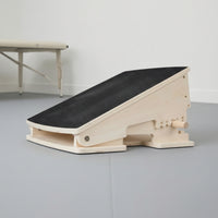 Slant Board with Adjustable Incline Non Slip Wooden Slant Board Stable Calf Stretcher for Rehabilitation Patients, Physical  , Home Gym