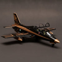 1:72 MB-339 Aircraft Alloy Cast Metal Plane Miniature Die-Cast Aircraft with Landing Gear for Aviation Enthusiasts