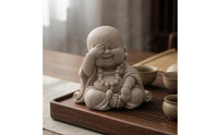Tea Pet Monk Figurine Desktop Display Resin Monk Figurine Tea Pet Statue Handmade Table Decor Beaded Necklace
