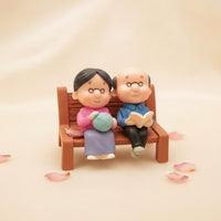 Handmade Elderly Couple Figurine Detailed Craftsmanship Rocking Chair Couple Figure for Grandparents, Terrarium, Desktop
