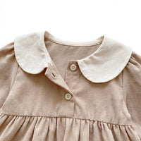 Girls Vintage Style Long Sleeve Dress Beige Cotton Linen Peter Pan Collar Frock Ruffled Hem Toddler Party Clothes for Easter Spring Photo Shoot