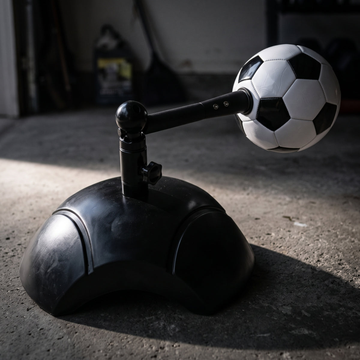 360-Degree Rotating Soccer Training Device with Weighted Base Heavy Soccer Ball Control Practice Equipment Stable Practice Equipment with Ball Holder Hands Unrestricted for Young Athletes Players, Beginners, Backyard, Indoor Practice