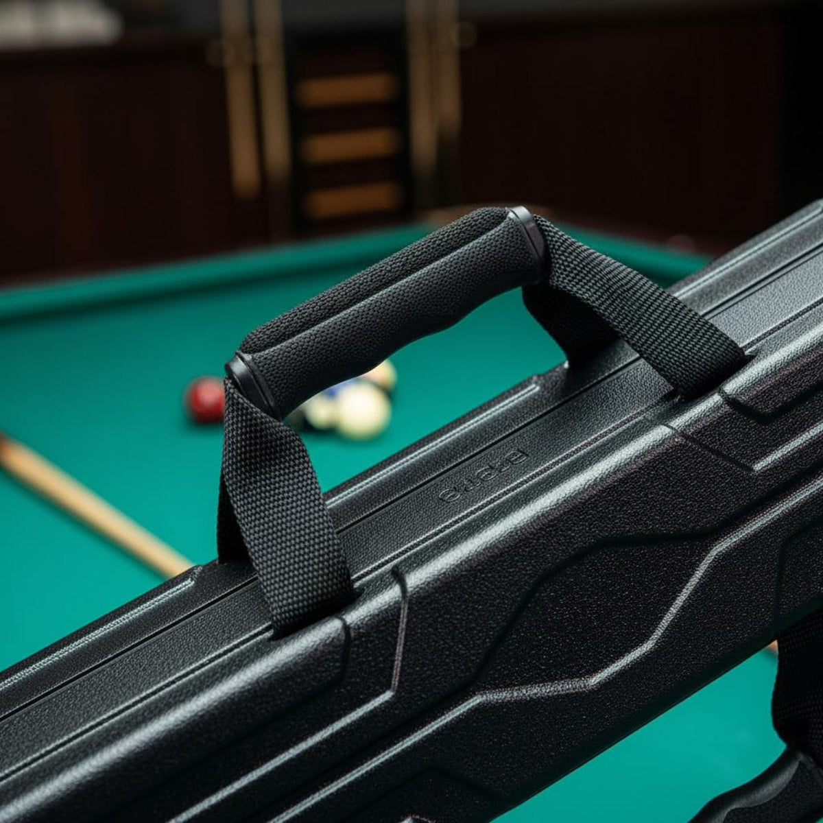 Portable Design 3-Slot Snooker Cue Case Heavy-Duty Single-Piece Cue Hard Case Shockproof Billiards Accessory Shock Absorption for Tournaments