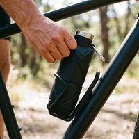 Collapsible Silicone Water Bottle with Lid for Outdoor Travel and Cycling, 700ml