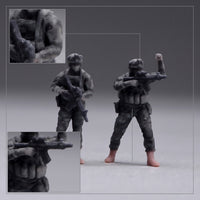 Resin Soldier Figures Highly Detailed Diorama Model Authentic for Collectors