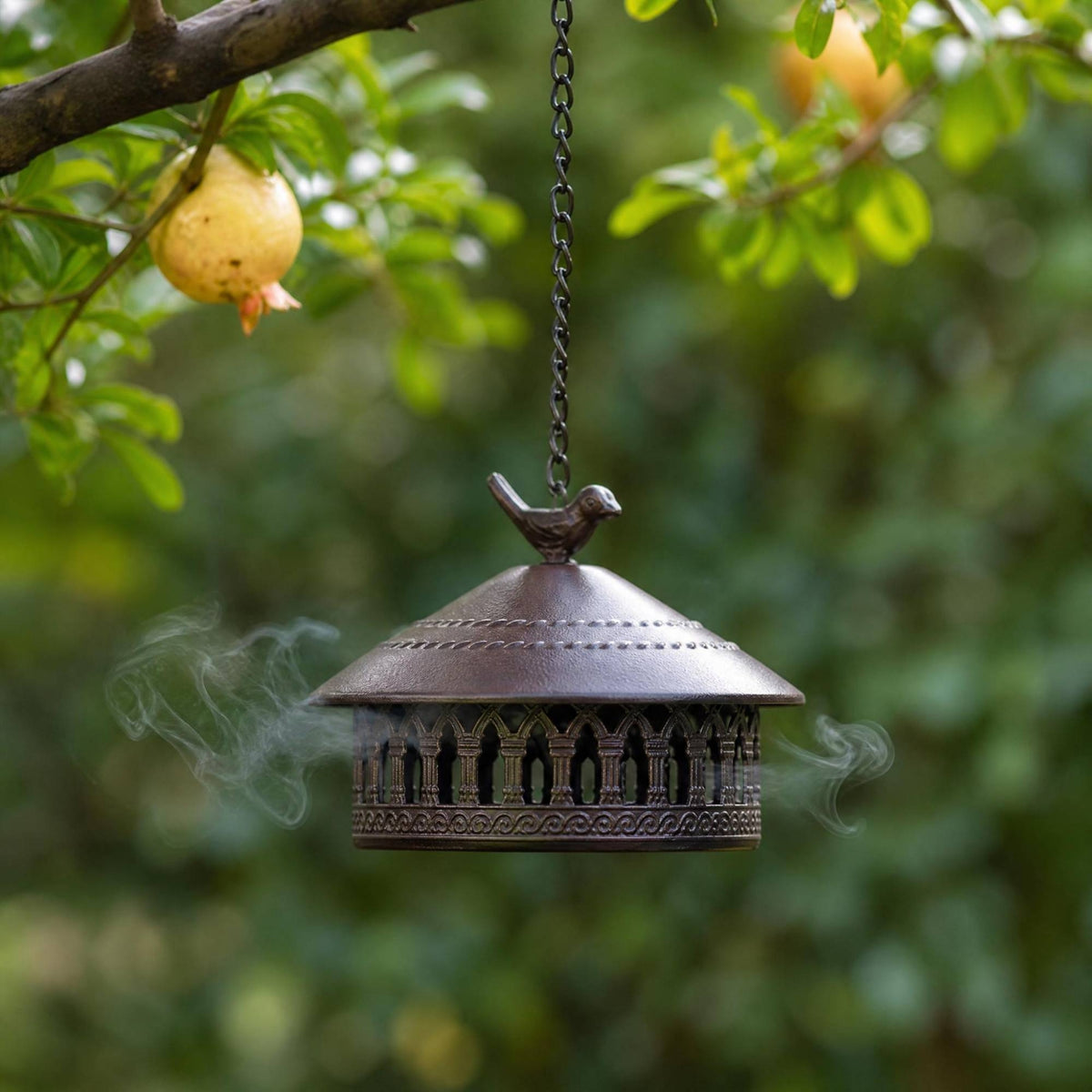 Bird Finial Hanging Bug Coil Holder Openwork Iron Bug Coil Holder Perforated Ash Catcher Ventilated for Garden, Camping