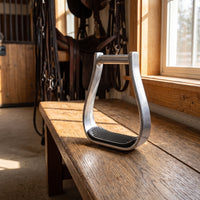 Ribbed Aluminum Stirrups with Rubber Footbed Long-Lasting Western Saddle Stirrups Optimal Support Tack Comfortable for Horse Riders, Equestrians