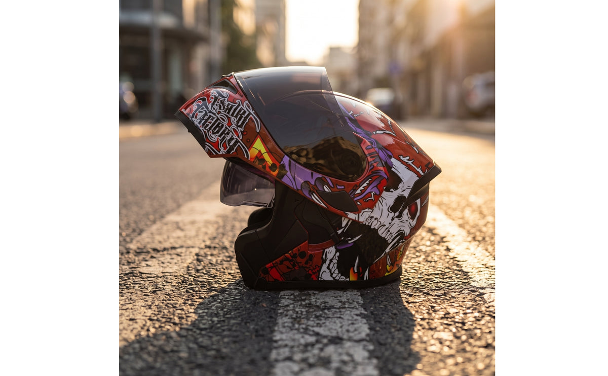 Full-Coverage Helmet with Flip-up Chin | DOT Certified, Aerodynamic, Modular, for Street Riding