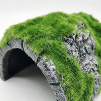 Moss Flocked Aquarium Cave, Realistic Resin Turtle and Snake Accessories for Vivarium, Average-sized Vertical Rock Shelter for Reptiles