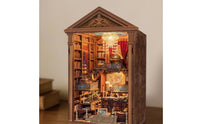 Retro Wooden Literary Alcove Warm LED Wooden Literary Alcove Lights Mini Shelf House for Desk