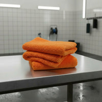 Luxurious Edgeless Microfiber Towels, Extremely Absorbent Microfibre Cloth for Motor Vehicle Cleaning