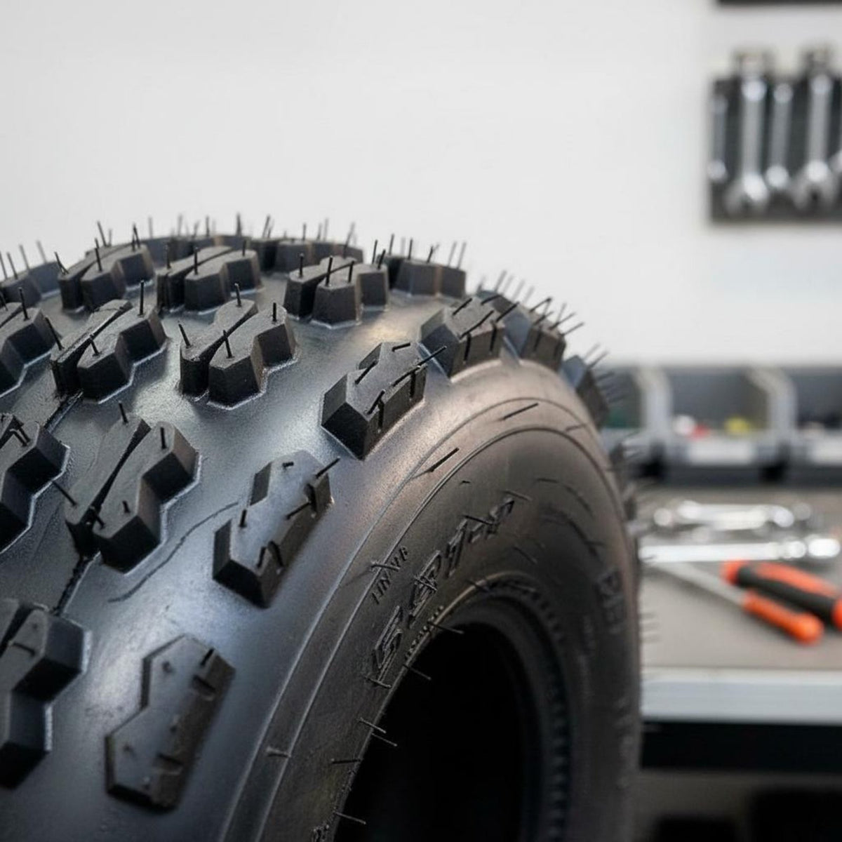 Go-Kart Tire High Traction Sand Sand Vehicle Tire Deep Pattern Auto Part for Beach, off Trail