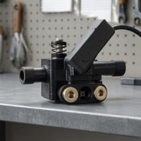 Built-in Micro Switch Pressure Washer Pump Head Assembly Threaded Ports Pressure Washer Pump Housing Compact Cleaning Equipment Rigid Plastic-Metal