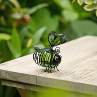 Bee Ornament with Sunlight Collector LED Sun-Powered Bee Ornament Energy-Saving for Yard