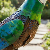 Artistic Design Parrot Statue Weather Resistant Metal Parrot Decor Vivid Colors Bird Garden Ornament Hand Painted for Outdoor, Yard