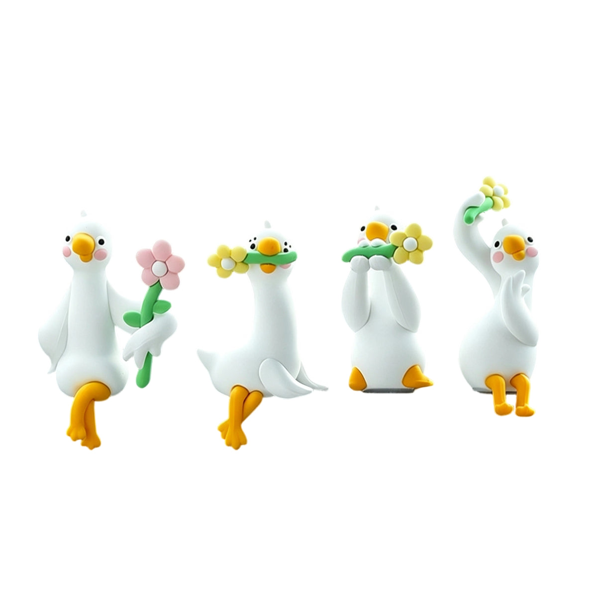 4 Pieces Mini Goose Figurine Set Small Miniature Figure White for Drivers