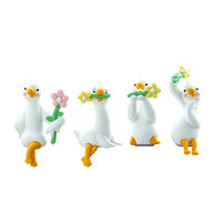 4 Pieces Mini Goose Figurine Set Small Miniature Figure White for Drivers
