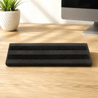 Molded Guitar Pedalboard Lightweight Foam Pedalboard Textured Finish Portable Guitar Pedal Board Recessed Channels