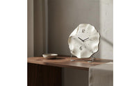 Modern Silent Clock Creative Design Decorative Alarm Clock Operated Decor Highlight