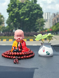 Solar Powered Monk Car Ornament Nodding Dashboard Decoration