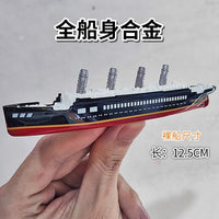 Die-cast Alloy Military Vehicle Model with Display Case