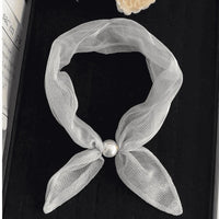Gradient Magnetic Buckle Silk Scarf for Neck Protection and Decoration
