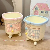 Sweet Girl Large Capacity Trash Can with Wheels, High-Value Household Waste Bin for Living Room, Movable Ins Style