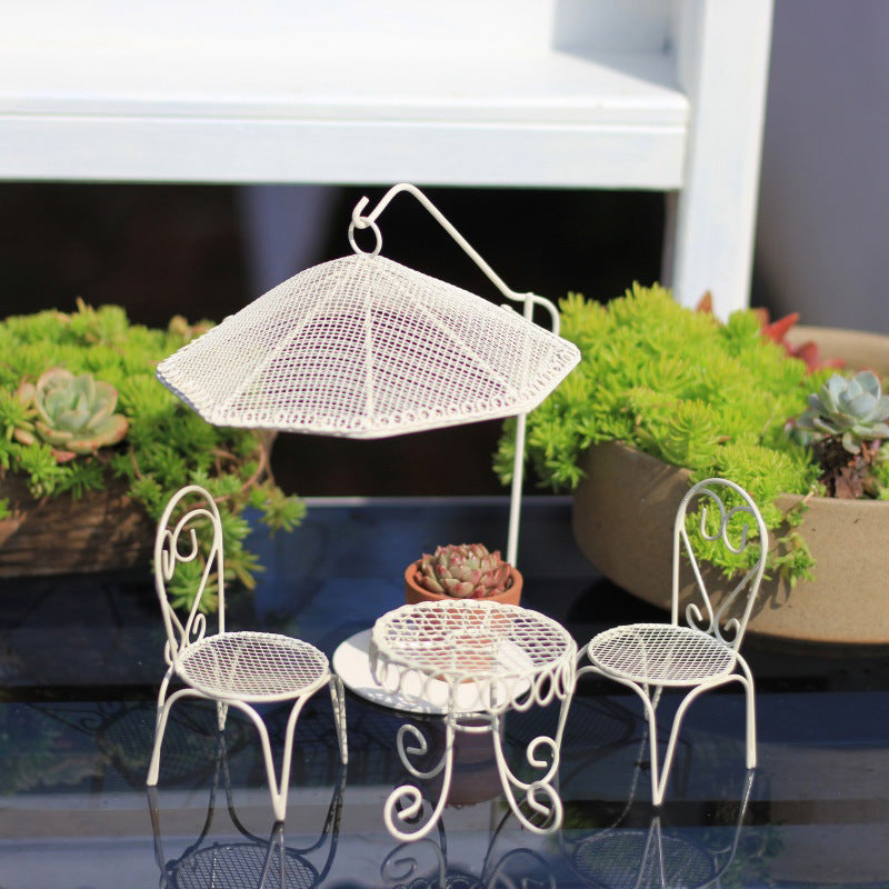 1:12 Miniature Dollhouse Wrought Iron Table and Chair Set with European Sun Umbrella for Outdoor Patio Garden