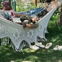 Fringed Hammock with Anti-Roll Bar for Outdoor Camping, Picnics, and Relaxation