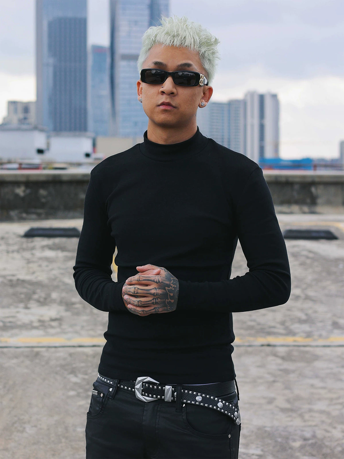 RELAX Men's High-Neck Long Sleeve T-Shirt Slim Fit Stretch Base Layer