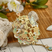 Butterfly Dream Floral Metal Bookmark with Tassel, Hollow Carved Design, Gold Stamping, Elegant Reading Accessory Gift