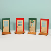 ZAKKA Christmas Miniature Wooden Door Ornament for DIY Scene Decoration