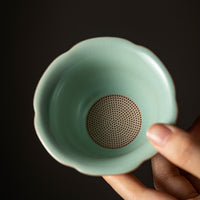 Ru Kiln Ceramic Tea Strainer Set with Holder, Vintage Style Tea Leaf Filter for Kung Fu Tea Ceremony