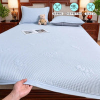 Cartoon Bear Ice Silk Cooling Mat 3-Piece Set for Summer, Machine Washable