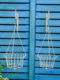 Wrought Iron European Vintage Petal Hanging Basket for Balcony Garden Courtyard Outdoor Hanging Flower Pot