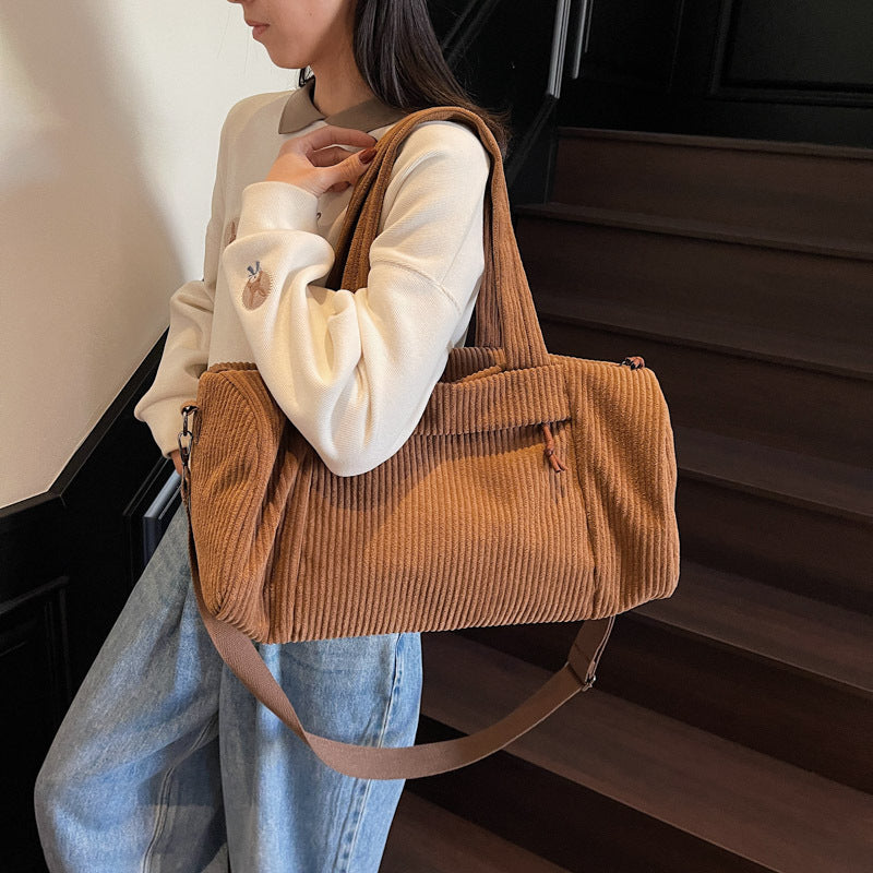 Fashionable Lightweight Travel Duffel Bag for Women, Outdoor Sports & Gym