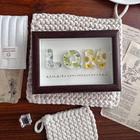 DIY Dried Flower Resin Letter Photo Frame Kit for Valentine's Day & Birthday Gift, Office & Bedroom Decor