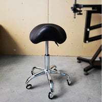 Ergonomic Swivel Saddle Stool for Pet Groomers with Lumbar Support