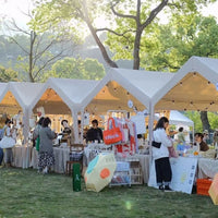 Outdoor Pop-Up Canopy Tent with UV Protection and Rainproof Cover for Camping, Markets, and Events