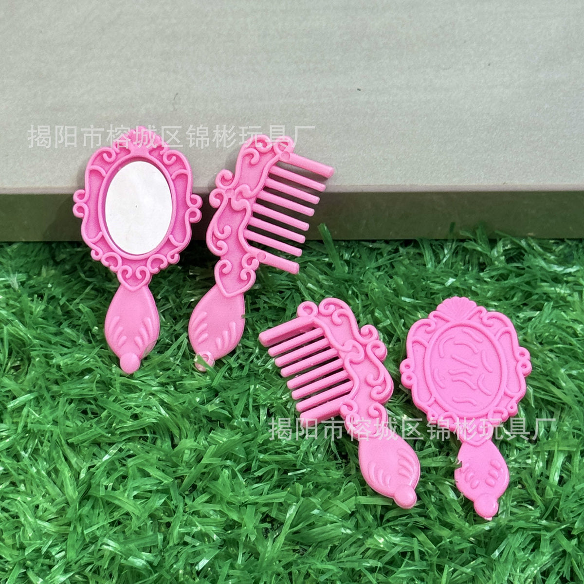 Miniature Dollhouse Comb and Mirror Set for Dolls