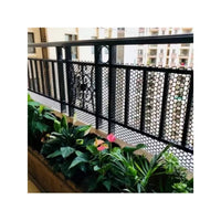 Large Hole Plastic Mesh Netting for Balcony Protection, Cat Safety, Plant Climbing, Pet Isolation, Poultry Fencing