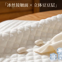 Summer Ice Silk Pet Cooling Mat for Dogs and Cats, Anti-Scratch Sofa Pad and Bed