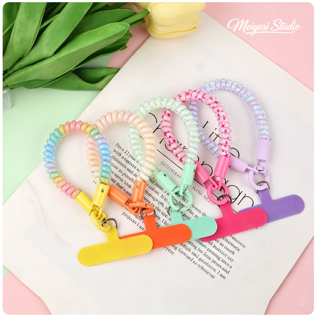 Colorful Coiled Lanyard Keychain for Phones and Bags, Anti-Loss Elastic Spring Rope with Clip