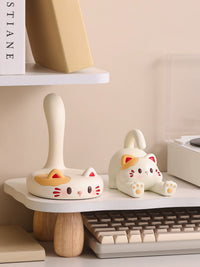 Cute Calico Cat Phone Holder Ornament for Desk Decoration and Stress Relief, Practical Gift for Girls