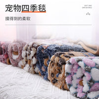 Pet Coral Fleece Blanket Mat for Dogs and Cats, Thickened Soft Kennel Pad