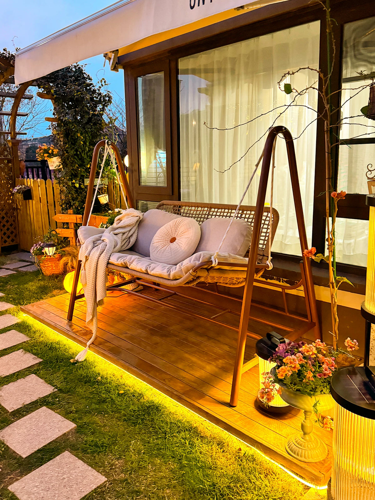 Outdoor Patio Swing Chair Double Hammock Villa Balcony Rocking Chair Garden Swing Chair Hanging Chair