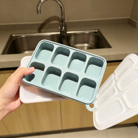 Square Silicone Ice Cube Tray with Lid, 8-Cavity Food-Grade Ice Maker Mold for Home Kitchen, Easy Release