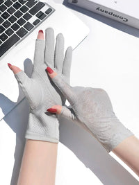 Women's Two-Finger Ice Silk UV Protection Driving Gloves Breathable Short Thin Sunscreen Gloves